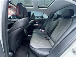 مرسيدس بنز E-Class